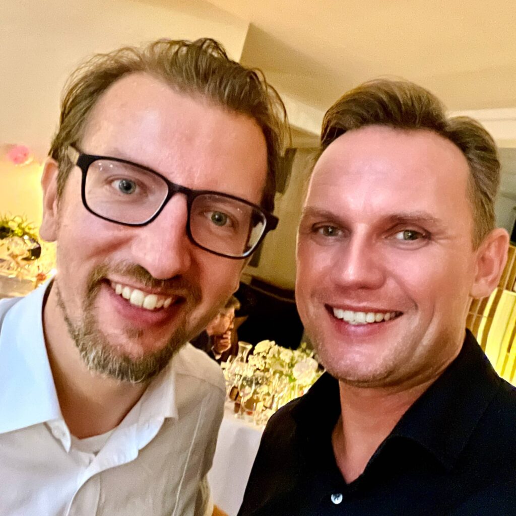 Hochzeitsfotograf Marc Benkmann aus Hamburg und Hochzeit DJ Oliver Knist